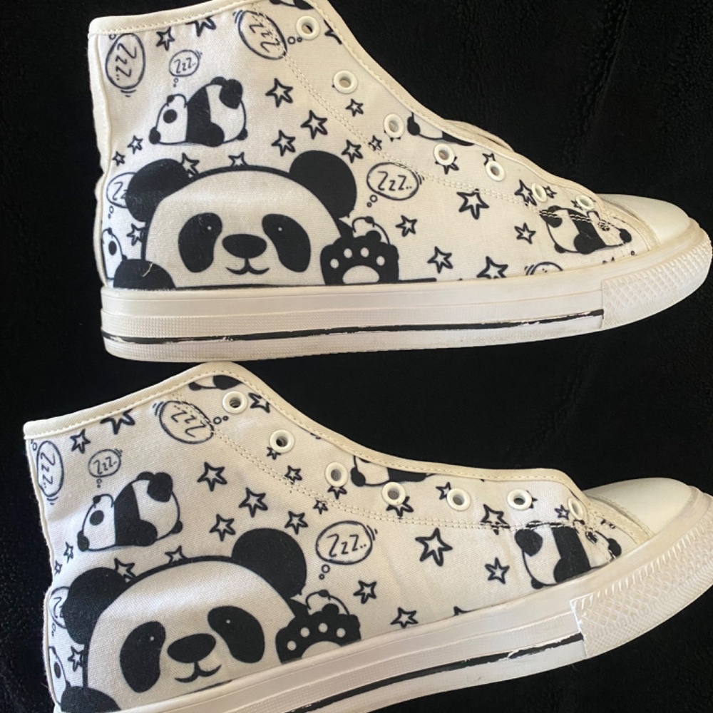 Panda Design High Tops - Picture 5 of 7